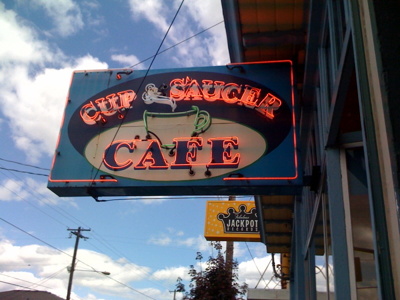 Cup and Saucer Cafe, SE Portland: Signage